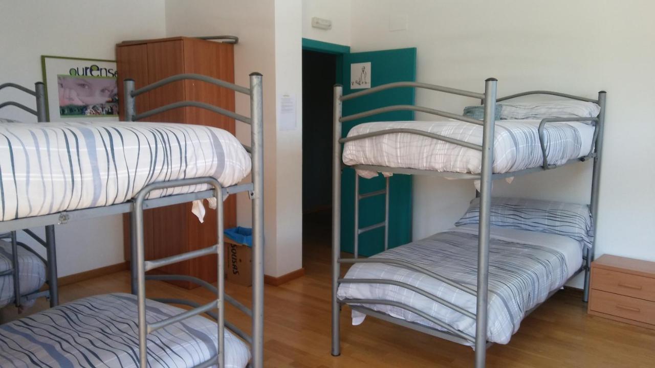 Albergue Estaciones Vivas Banos Del Molgas Bagian luar foto